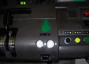 写真：ATO装置（自動列車運転装置）